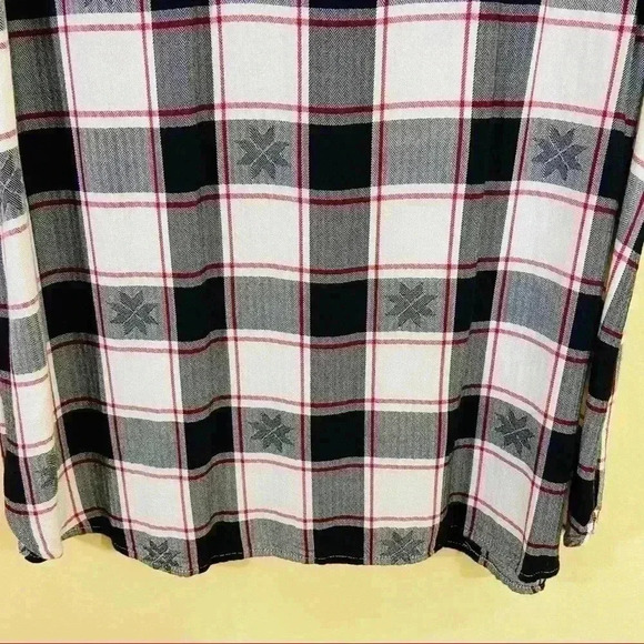 Talbots Snowflake Plaid Soft Button Down Rayon Lightweight Long Sleeve Top (LP) - Picture 13 of 16